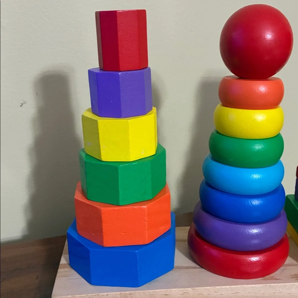 Melissa & Doug GEOMETRIC STACKER - Picture 2 of 8